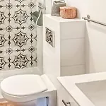 4 Bedroom Beautiful In Zalewo