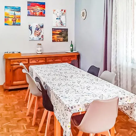 Dom wakacyjny 4 Bedroom Pet Friendly In Zalewo (Ostroda)