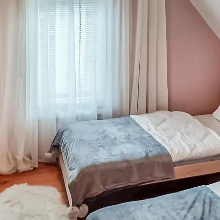 Dom wakacyjny 4 Bedroom Pet Friendly In Zalewo (Ostroda)