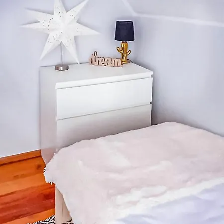 4 Bedroom Pet Friendly In Feriehus *