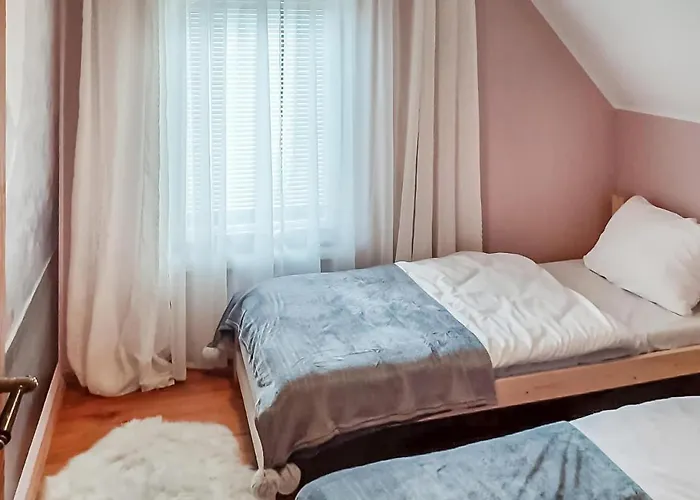 Dom wakacyjny 4 Bedroom Pet Friendly In Zalewo (Ostroda)